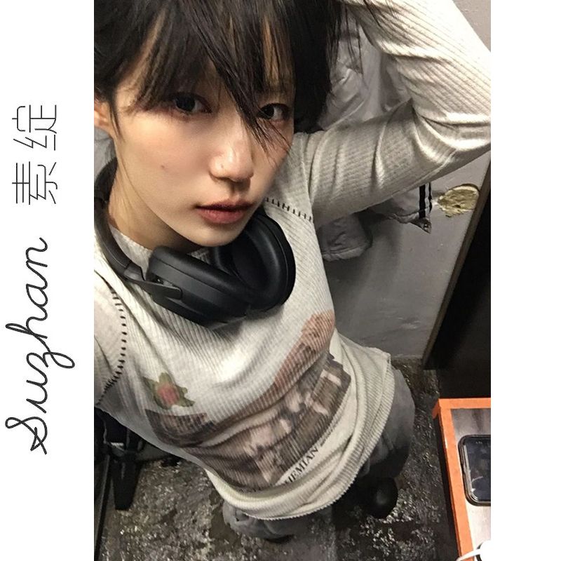 美式獨特新款別致印花休閒上衣女小眾圓領螺紋修身顯瘦打底長袖潮
