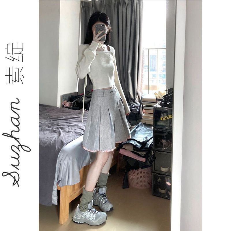 小個子新款白色簡約設計感毛衣女秋冬外穿甜美方領套頭修身上衣服