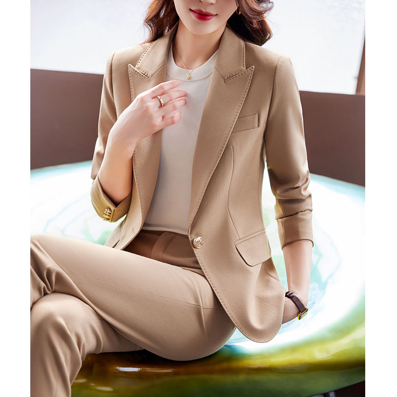 Black suit jacket for women in spring and autumn, fashionable and age-reducing professional formal wear, fashionable casual high-end suit suit