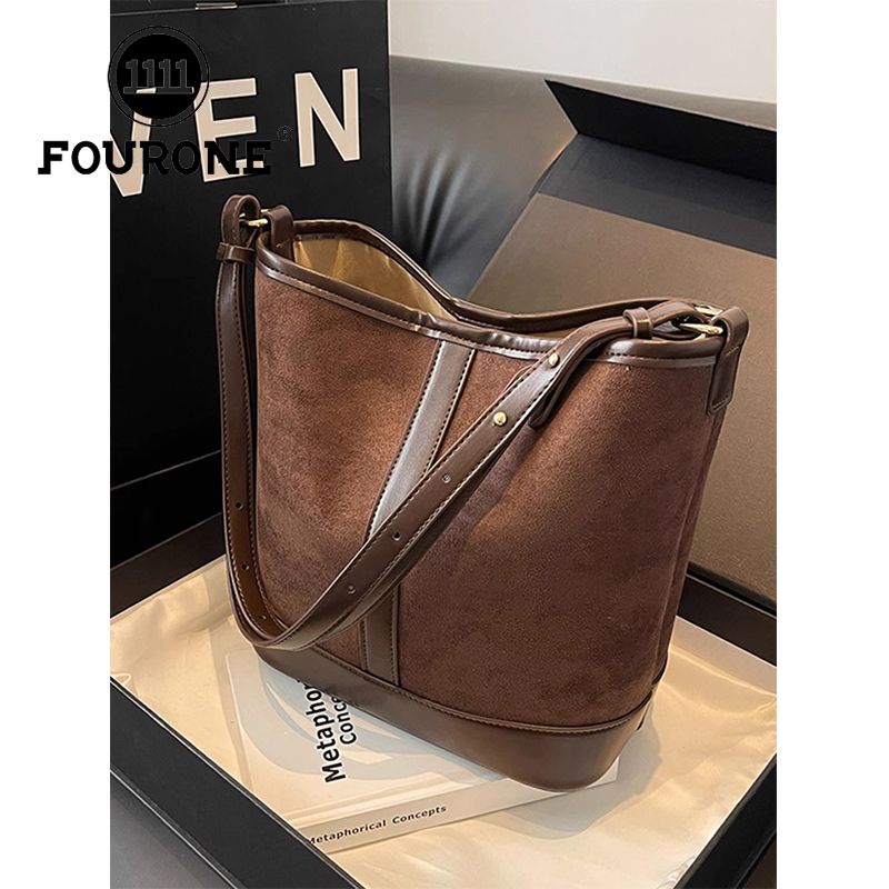 Autumn and winter retro large-capacity suede bread bag women's new crossbody bag fashionable shoulder bucket bag