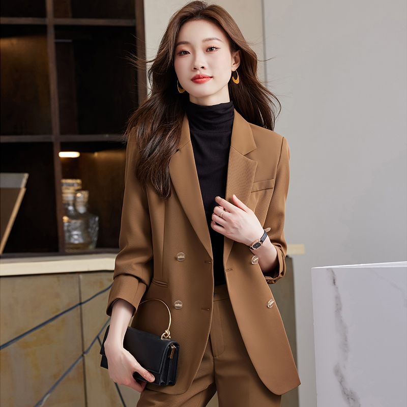 High-end suit suit for women in autumn and winter 2023 new professional temperament goddess style fashion commuter suit two-piece suit