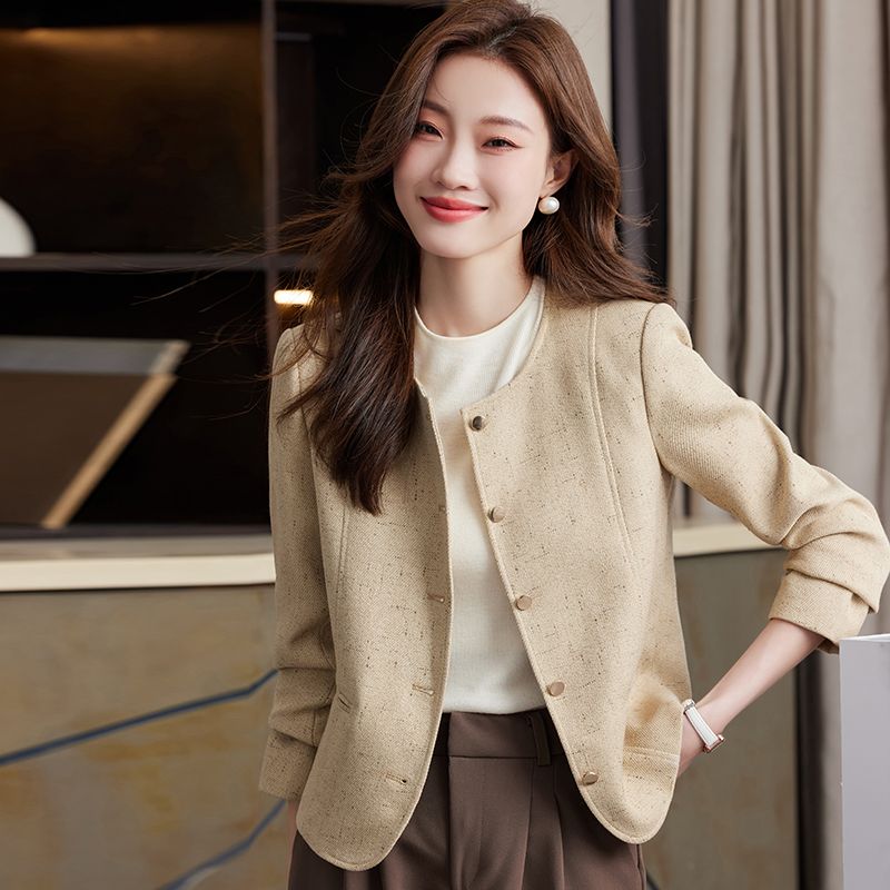 Xiaoxiangfeng blazer women's autumn and winter 2023 new small high-end lady style temperament short top