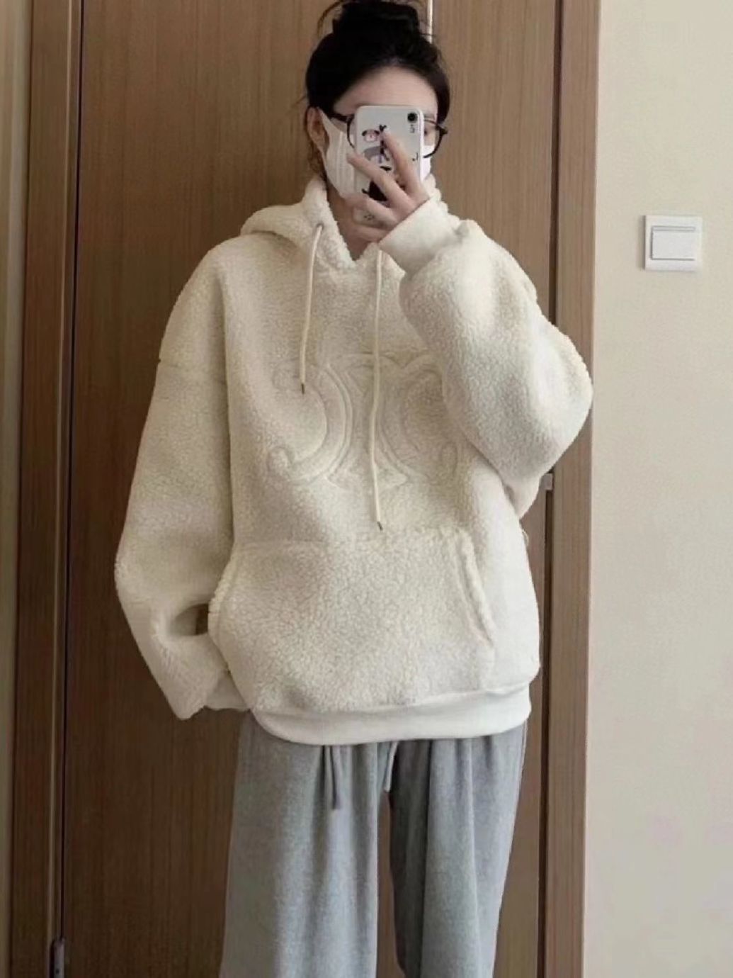 Korean style niche style loose and slim hooded sweatshirt for women autumn and winter new casual outer wear lazy style long-sleeved top
