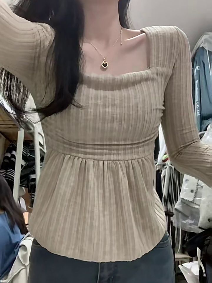 法式溫柔風甜美長袖t恤女秋冬修身顯瘦方領打底衫內搭喇叭袖上衣
