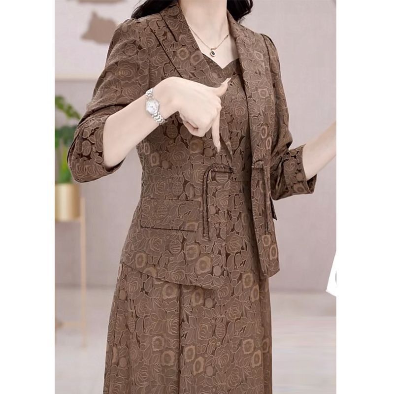 High-end suit, lady's mother's fashion suit, large size, sexy and sexy two-piece set,  autumn new style