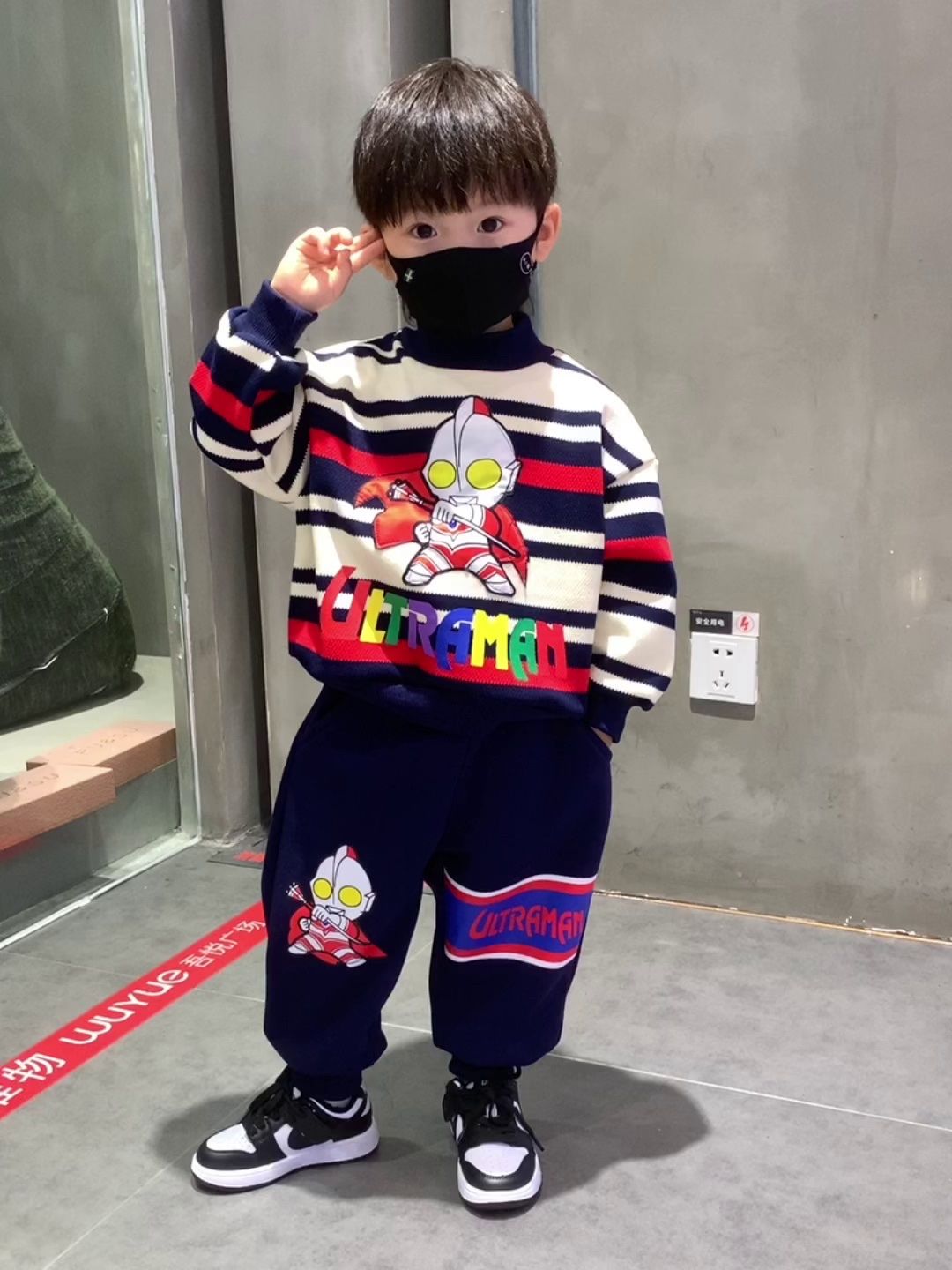 Ultraman Boys' Velvet Suit 2023 New Autumn and Winter Clothes Children's Thickened Clothes Fashionable Boys' Handsome Children's Clothes