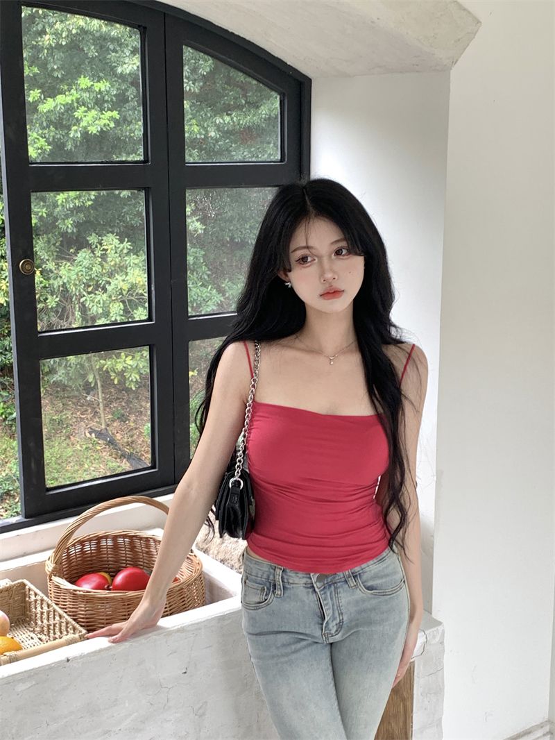 多巴胺紅色吊帶背心女秋季辣妹鏤空修身時尚短款內搭打底衫上衣潮