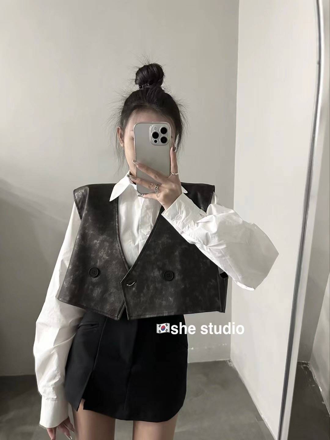ins Korean fashionable and elegant loose shirt + leather vest jacket + sexy high waist slit skirt suit for women