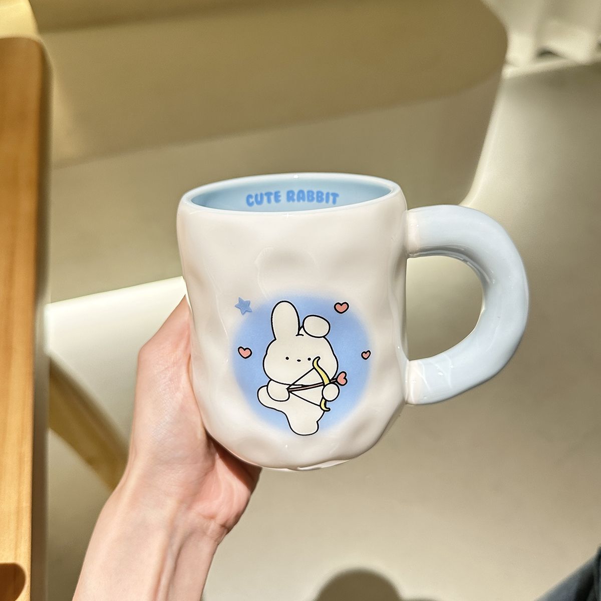 新款卡通小兔卡通陶瓷马克杯ins高颜值可爱情侣一对早餐咖啡水杯