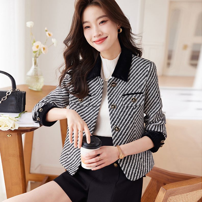 小香風短款條紋西裝外套女春秋2023秋冬新款韓系洋氣百搭西服上衣