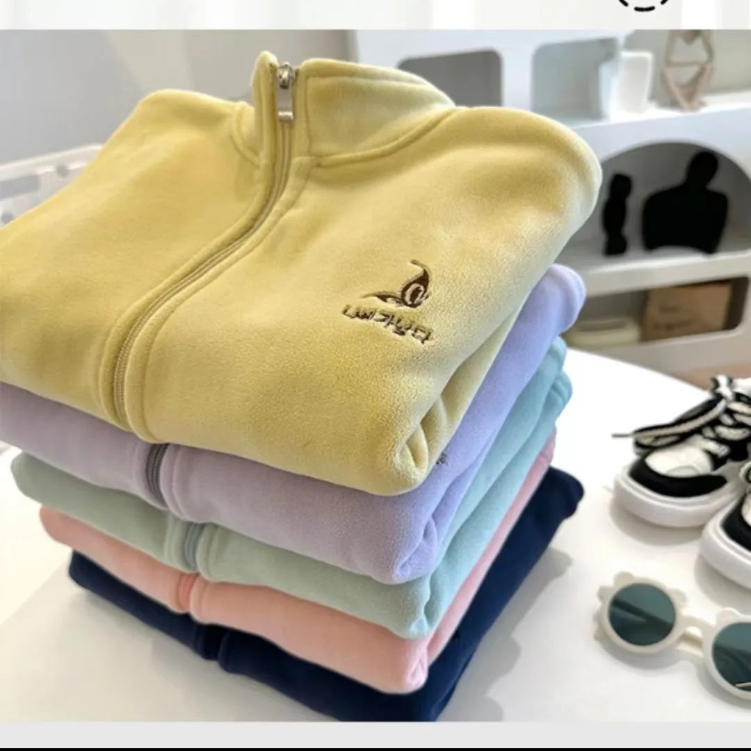 2023 new autumn and winter children's winter polar fleece jackets for boys and girls, warm tops, stylish thickened casual sweatshirts