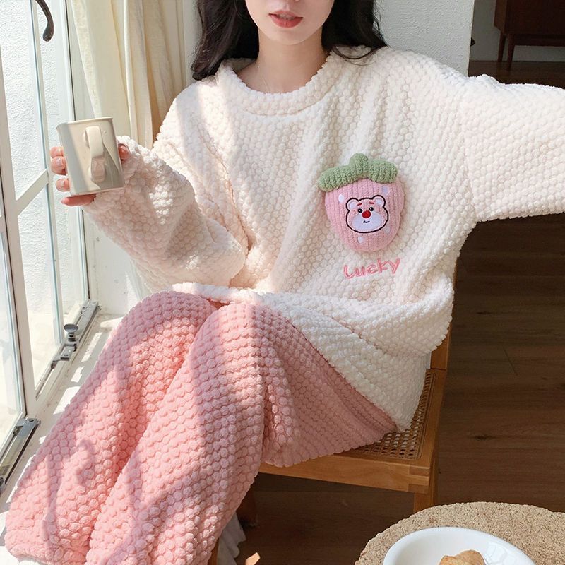 珊瑚絨睡衣冬季女款加厚加絨寬鬆卡通可愛秋冬法蘭絨家居服兩件套