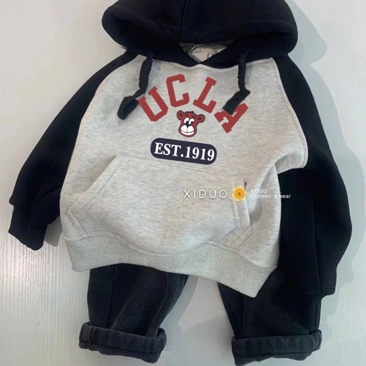 Children's spring and autumn hooded sweatshirt  Korean new style children's clothing color matching men's and women's style baby autumn and winter one-piece fleece