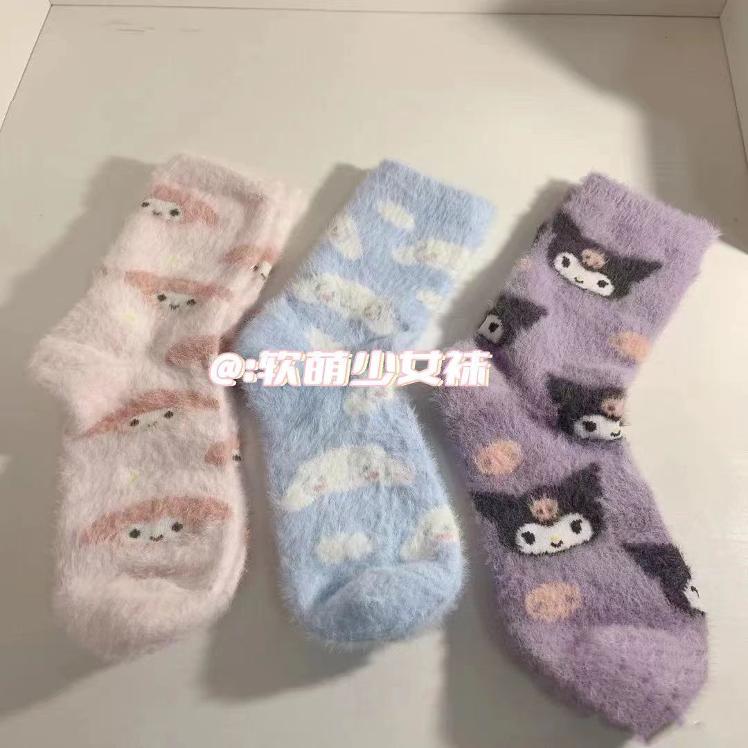三麗鷗美樂蒂水貂絨襪子女秋冬加絨少女居家地板襪防寒產後月子襪