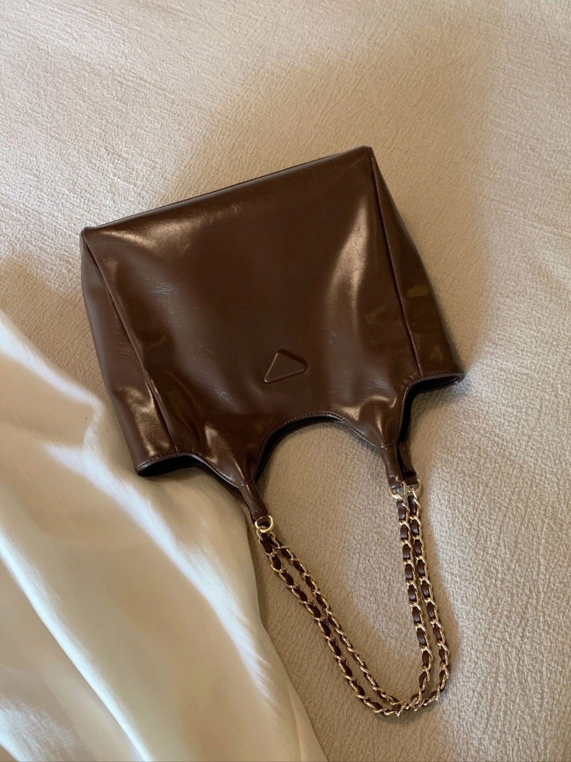 Autumn Maple Sugar Tote Bag Women's 2024 New Autumn and Winter Retro Commuting Large Bag Shoulder Bag Versatile Underarm Bag
