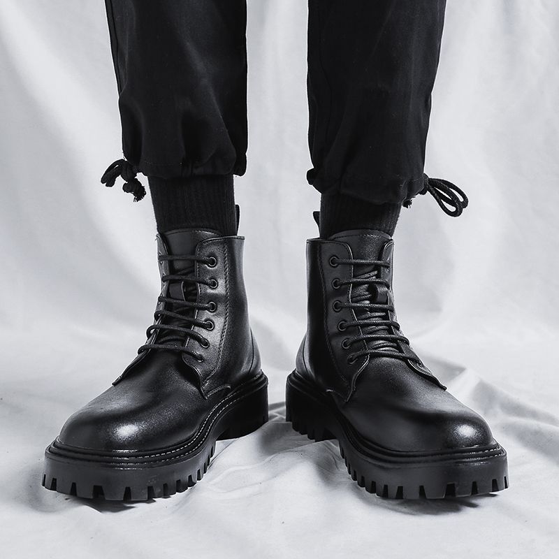 冬季马丁靴男士英伦风高帮靴子新款中帮皮鞋黑色工装切尔西短靴子