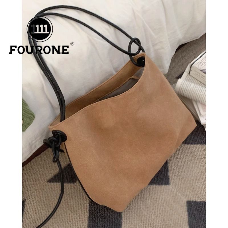 Frosted large-capacity bag for women, new trendy Korean retro bucket bag, niche shoulder tote bag