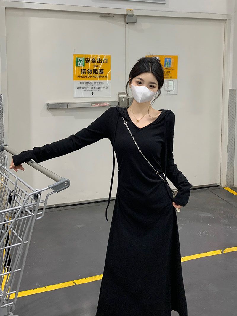 大碼早秋季修身氣質顯瘦長款連帽長裙女胖妹妹收腰長袖衛衣連衣裙