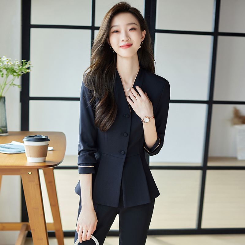 Professional suit for women, spring and autumn front desk beauty salon work clothes, temperament goddess style commuting, small person, small suit jacket