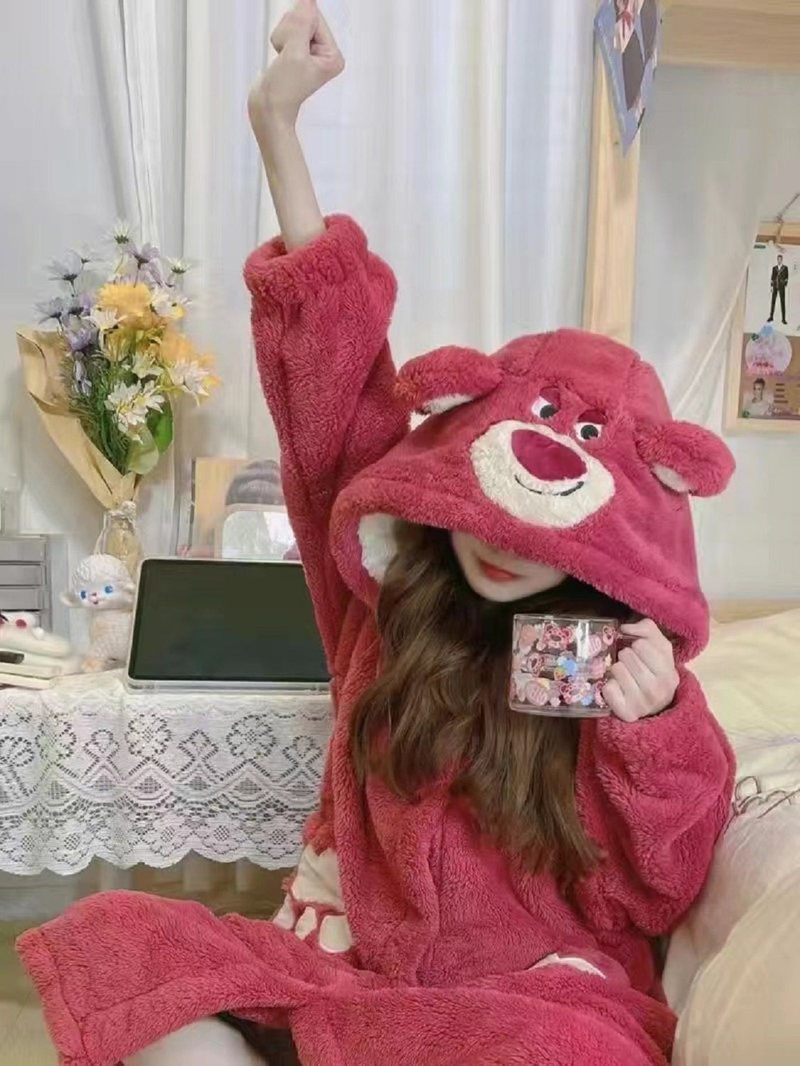 Cute coral velvet pajamas for women  new autumn and winter nightgown thickened long bathrobe flannel can be worn outside