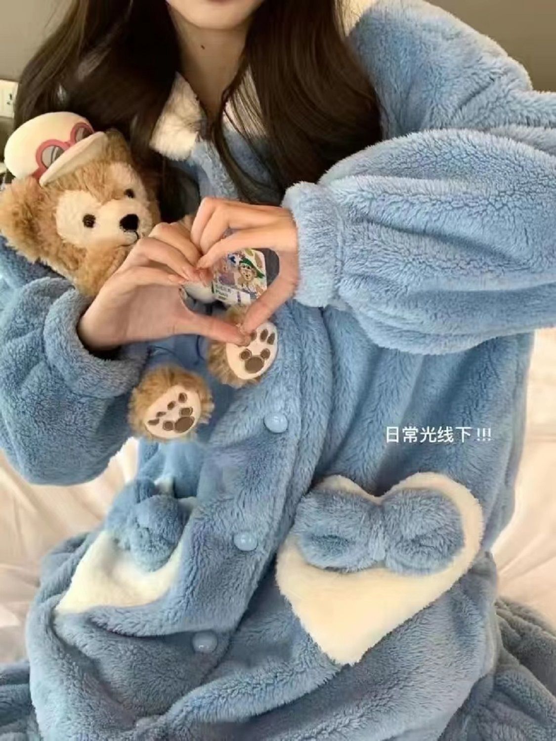 Pajamas for women in winter Internet celebrity cinnamon dog coral velvet thickened pajamas for students cute cartoon can be worn outside bathrobe home clothes