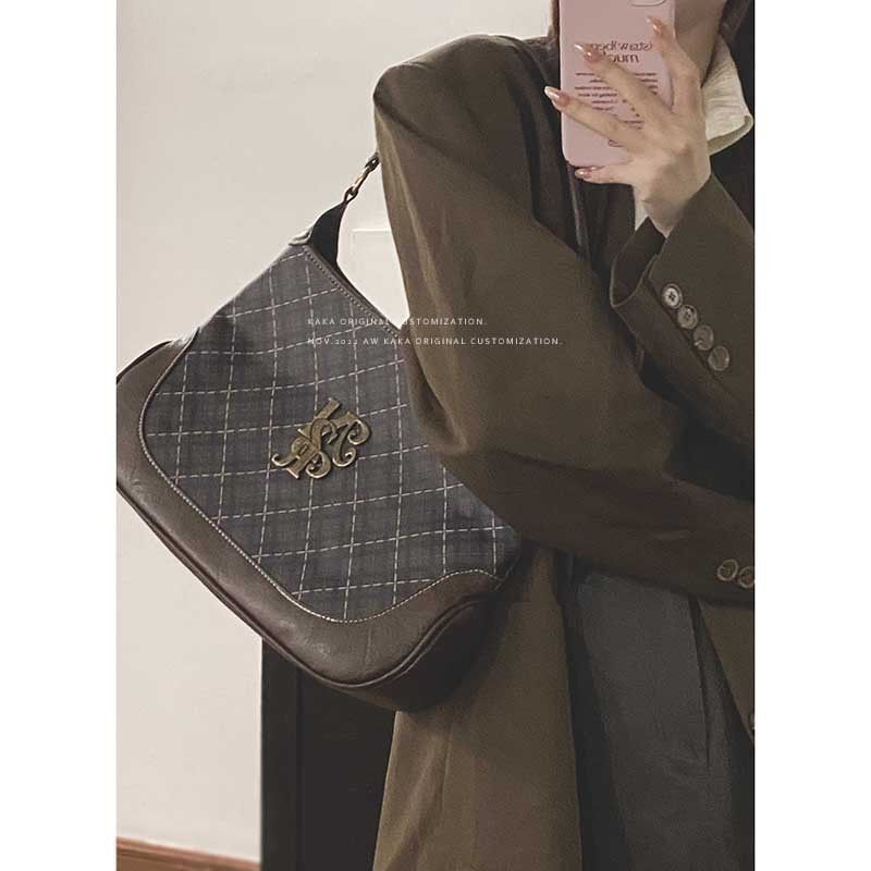 Maillard retro armpit bag for women  new trendy Korean plaid baguette bag niche portable crossbody bag