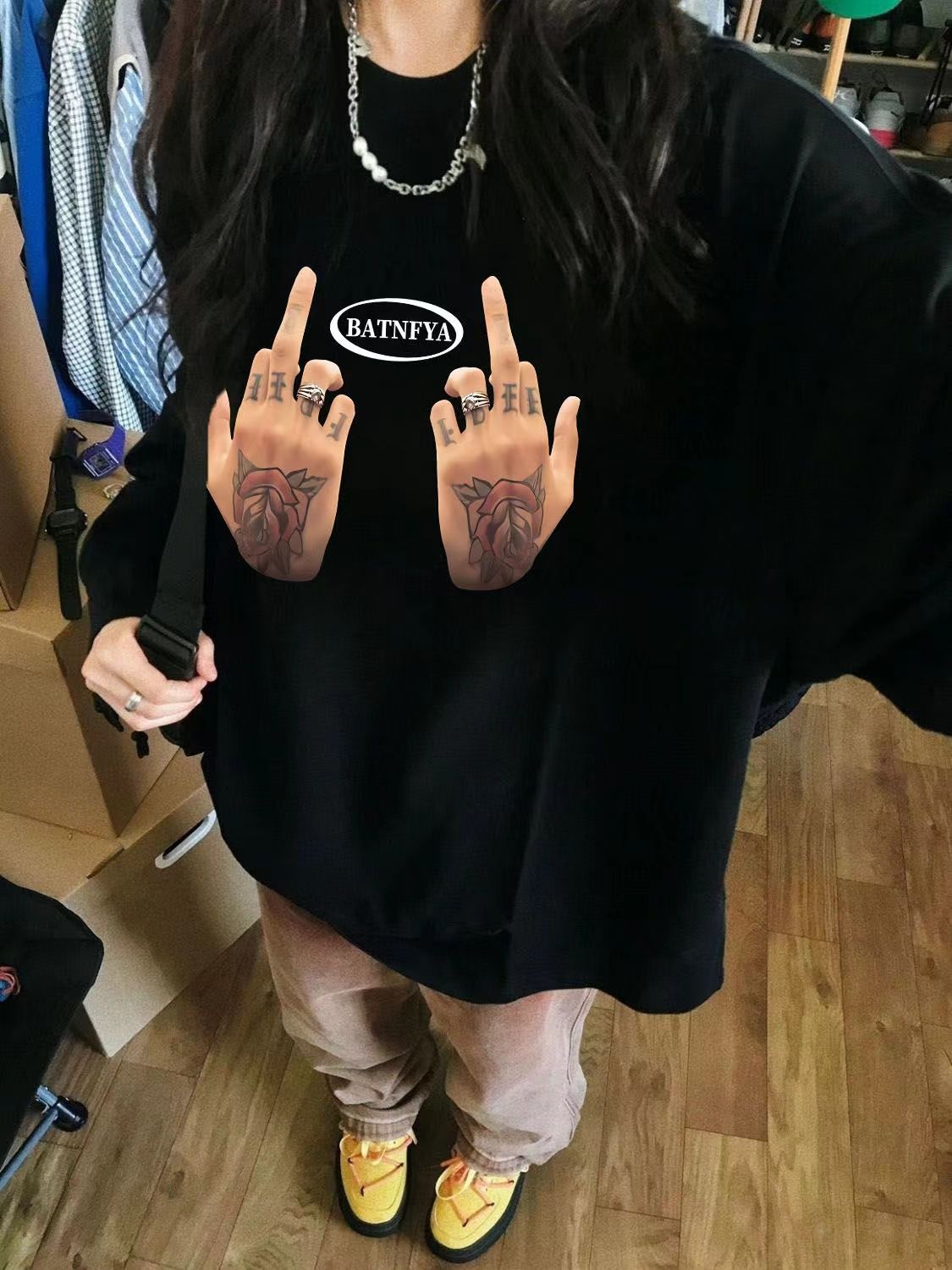 100%純棉創意中指印花長袖t恤女潮牌韓版寬鬆小眾打底衫上衣服