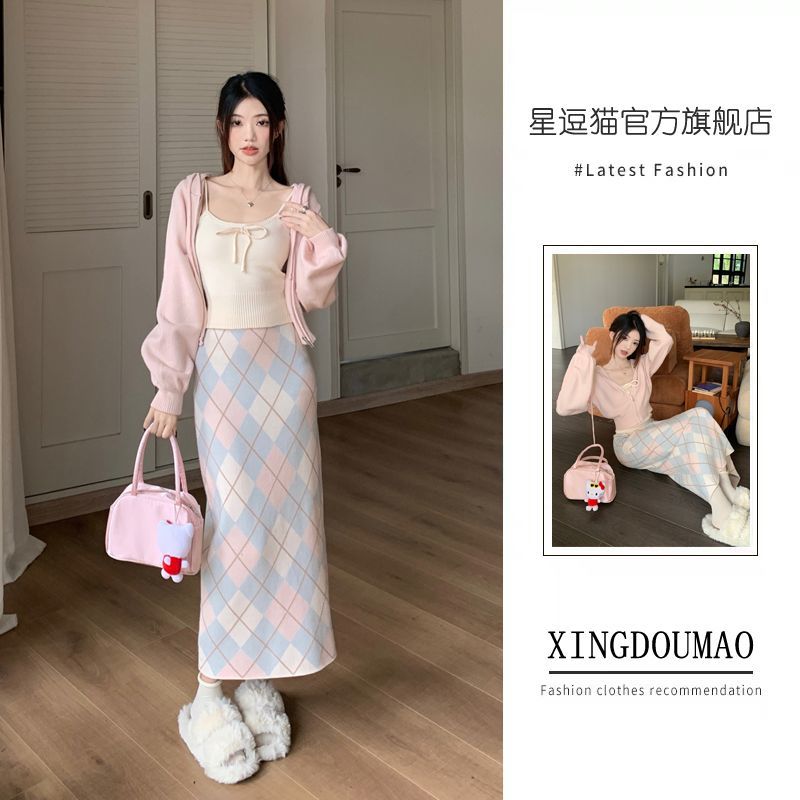 Suit women's 2023 autumn and winter new style short suspender top high waist skirt sweet hooded long-sleeved knitted jacket
