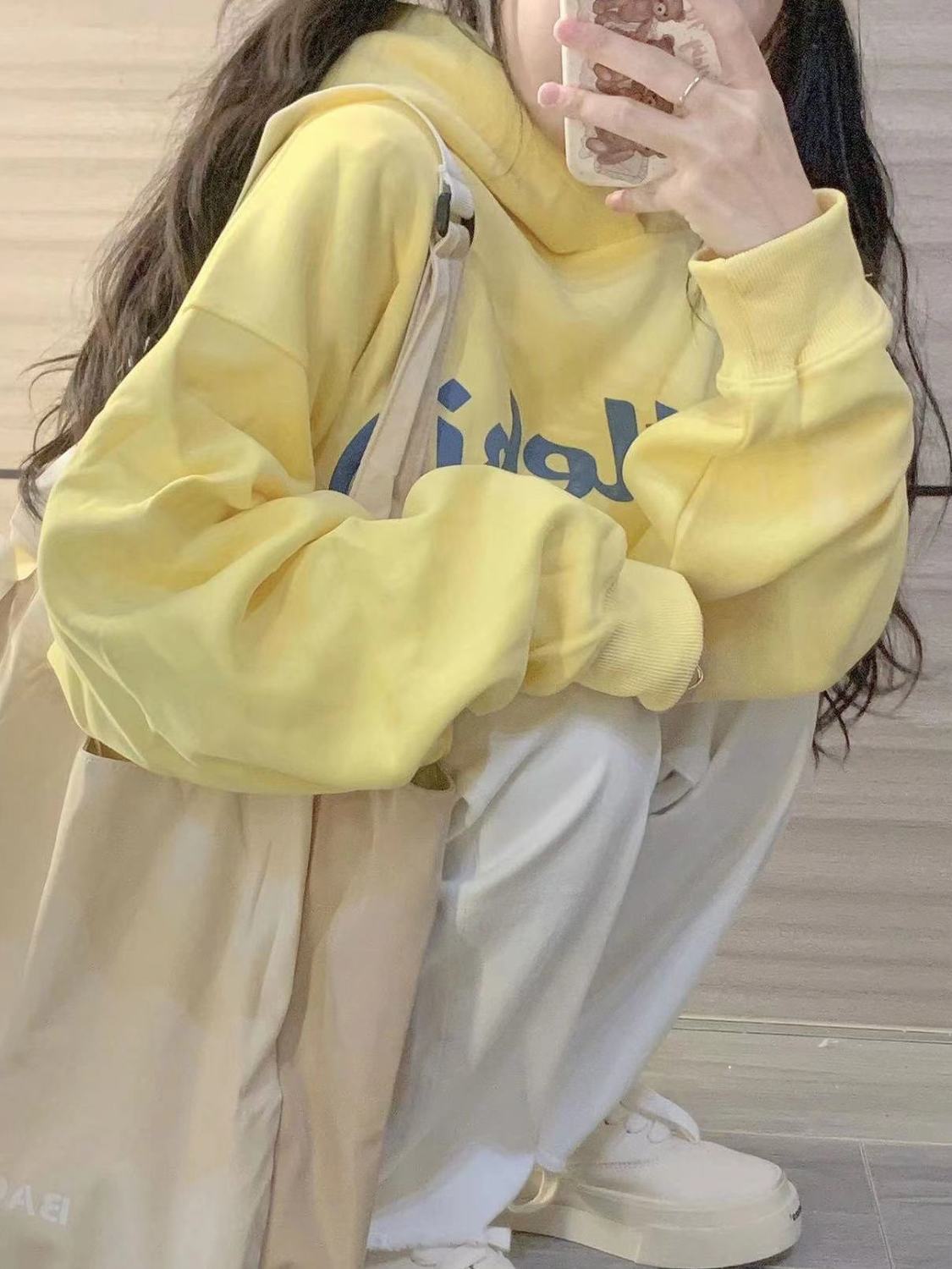 Spring and Autumn Creamy Yellow Hooded Sweatshirt for Women Oversize Loose Draping Lazy Style Pullover Top