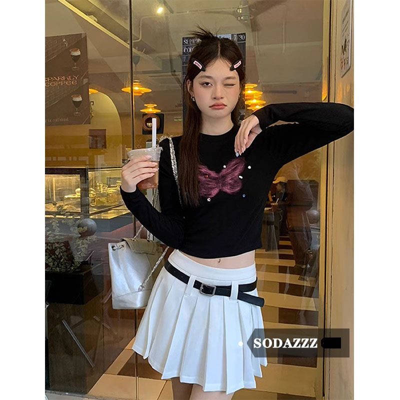 SODAZZZ黑色辣妹蝴蝶正肩長袖T恤女秋季修身內搭打底衫短上衣