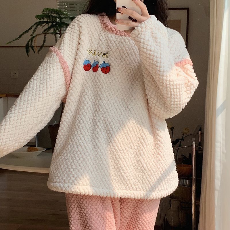 草莓睡衣冬季女士珊瑚絨加絨加厚秋冬款毛絨保暖法蘭絨家居服冬天