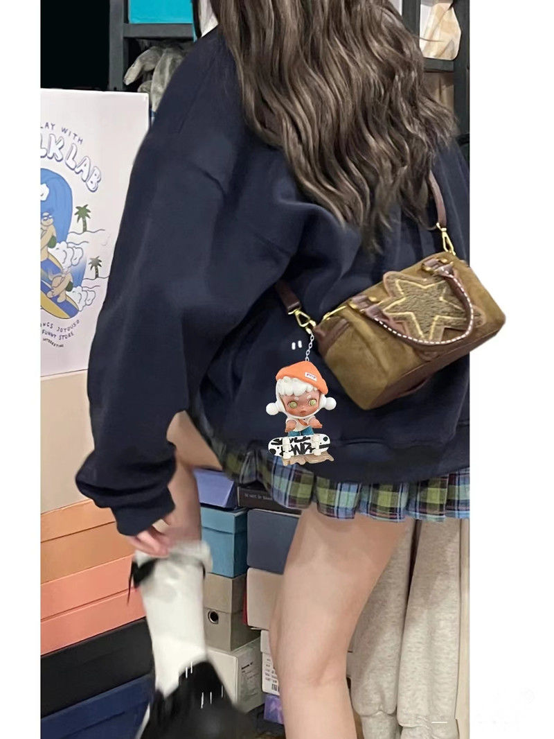 原創復古絨面甜酷斜挎小包可愛百搭小眾設計女包枕頭包棕色小方包