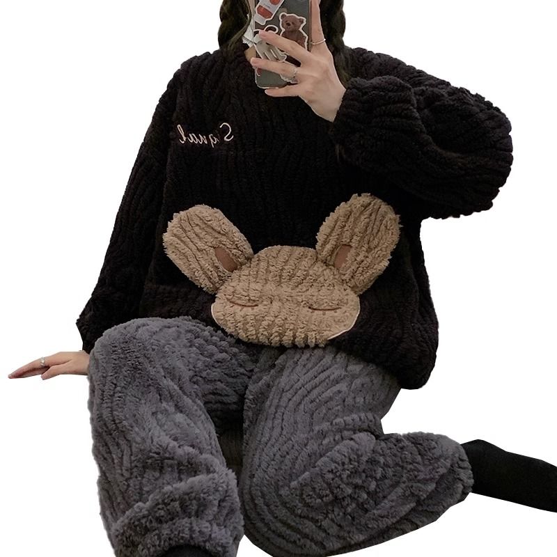 珊瑚绒睡衣女秋冬季2023新款高级感法兰绒卡通熊可外穿套装家居服
