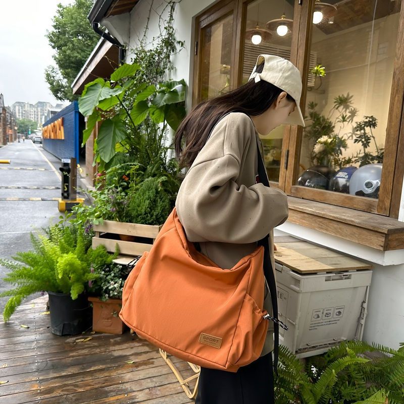 2023 New Crossbody Bag Large Capacity Bag Female College Student Class Bag Shoulder Bag Shoulder Bag Men’s Tote Bag Casual