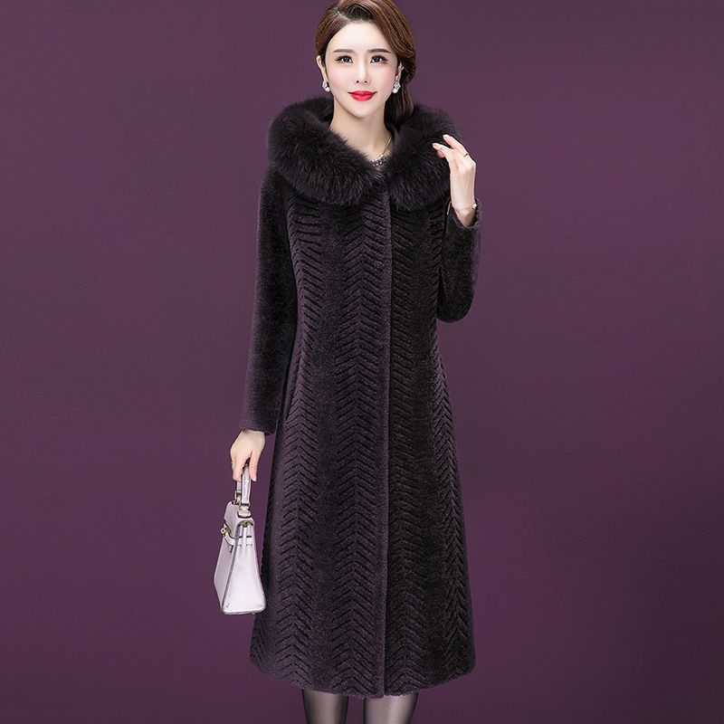 Korean style sheep sheared coat 2023 autumn and winter new lamb hair grain fur wide lady medium and long fur coat