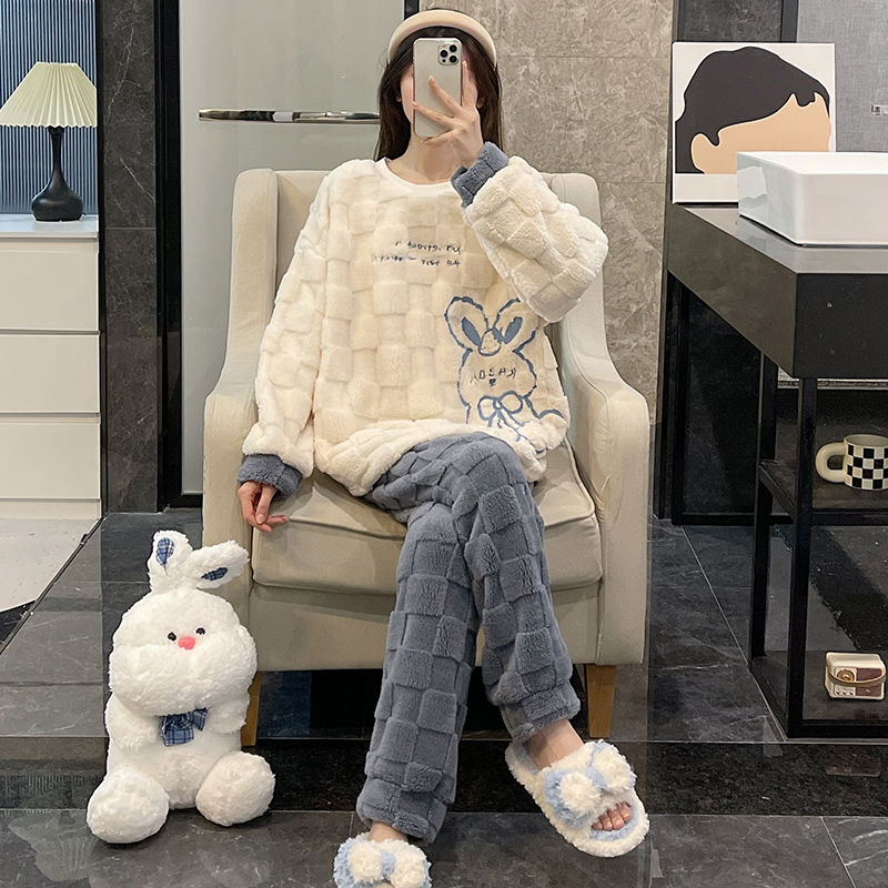 睡衣女秋冬季珊瑚絨加厚可愛兔子圓領套頭法蘭絨圓領可外穿家居服
