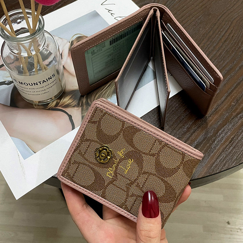 Driver's License Leather Case Women's 2023 New Internet Celebrity Driving Document Card Holder Two-in-One Sexy Creative Driver's License Protective Case