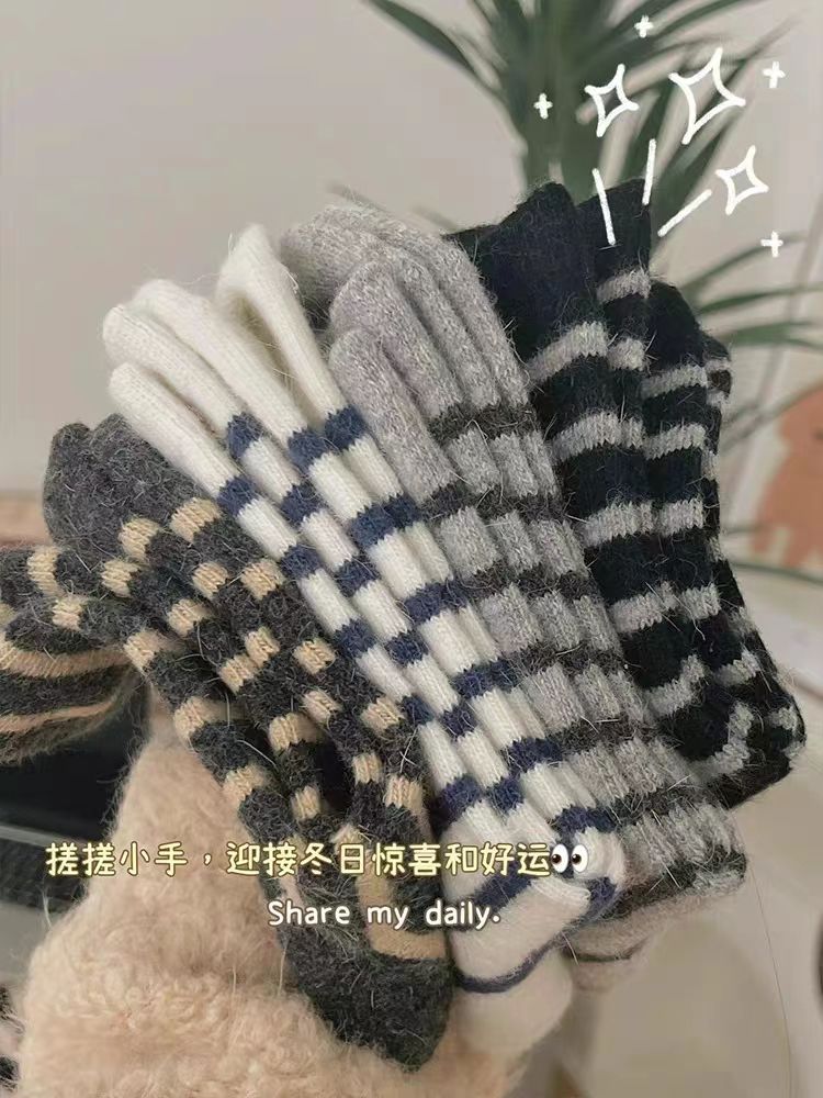 Thickened rabbit wool socks for women ins trendy autumn and winter Korean version Japanese striped plush mid-calf socks pile socks to keep warm