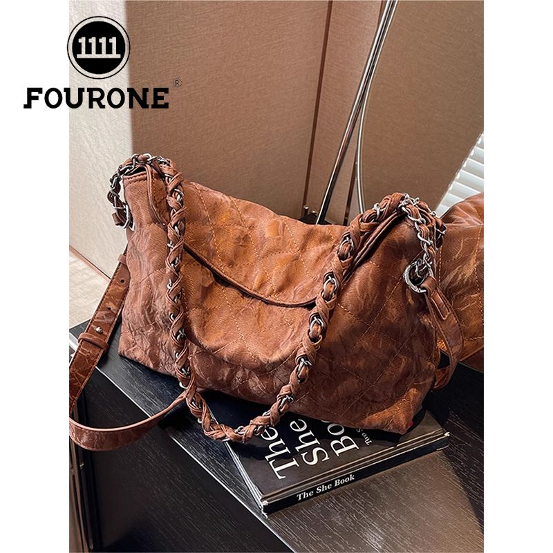 Retro Large Capacity Bag Women's New Fashion Chain Shoulder Bag Versatile Commuting Crossbody Tote Bag