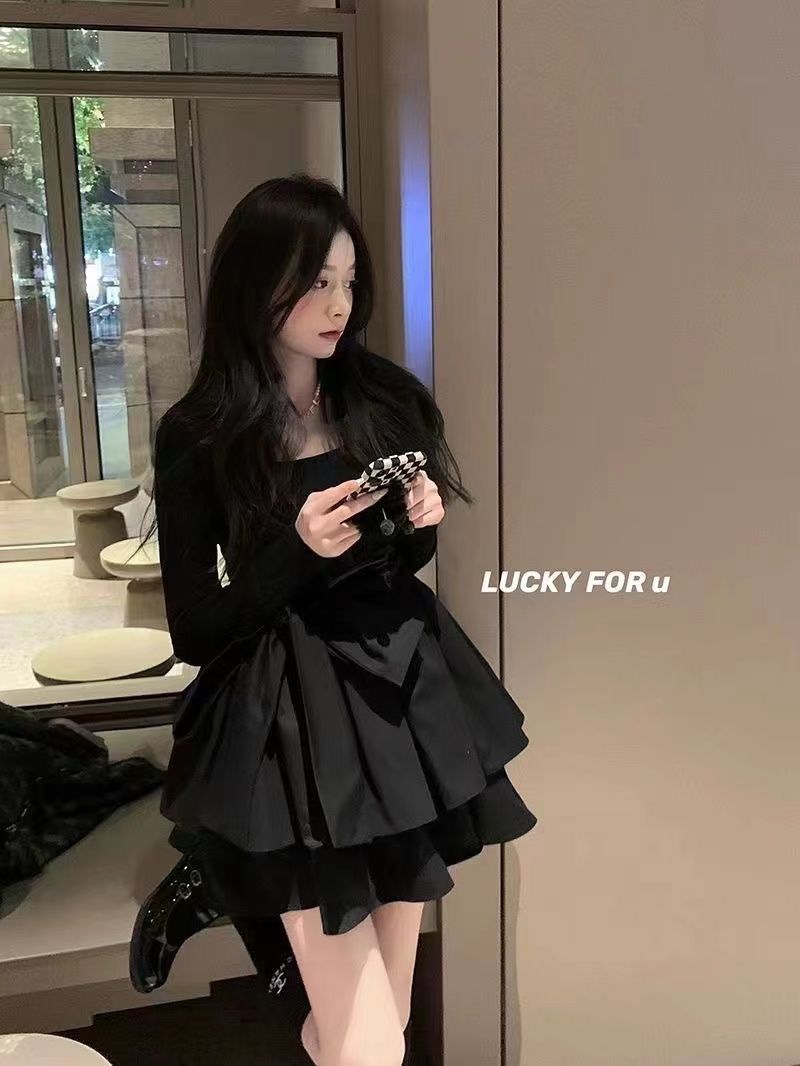 Maillard  new autumn square collar French style black dress niche design high-end skirt for women