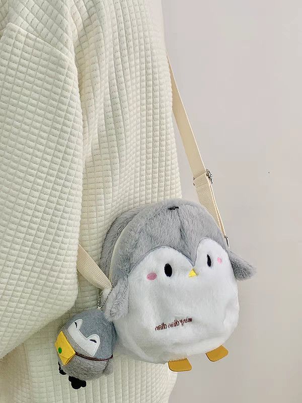Cute penguin small bag for women 2023 new autumn and winter versatile cartoon plush shoulder bag soft girl girl crossbody bag