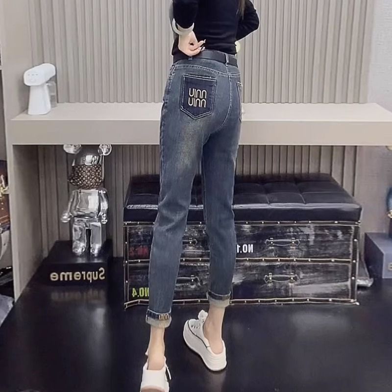 設計感大碼煙管牛仔褲女2023年秋冬新款高腰修身顯瘦九分直筒褲潮