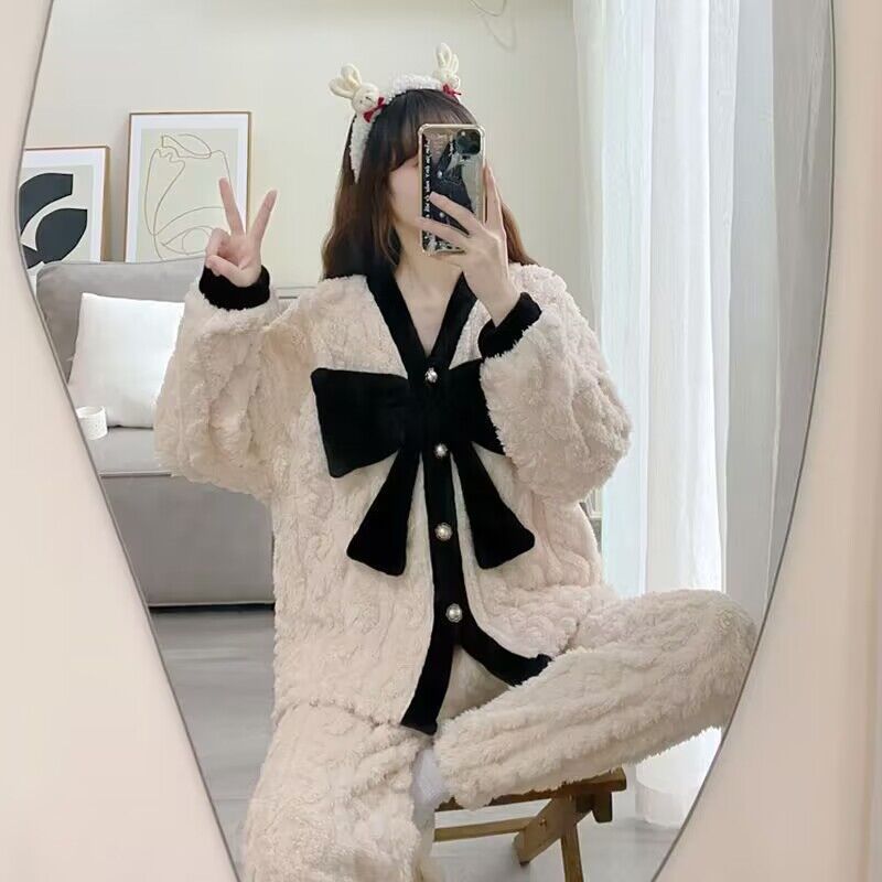 珊瑚絨冬季睡衣女外穿小眾長袖加絨加厚可愛卡通法蘭絨家居服ins