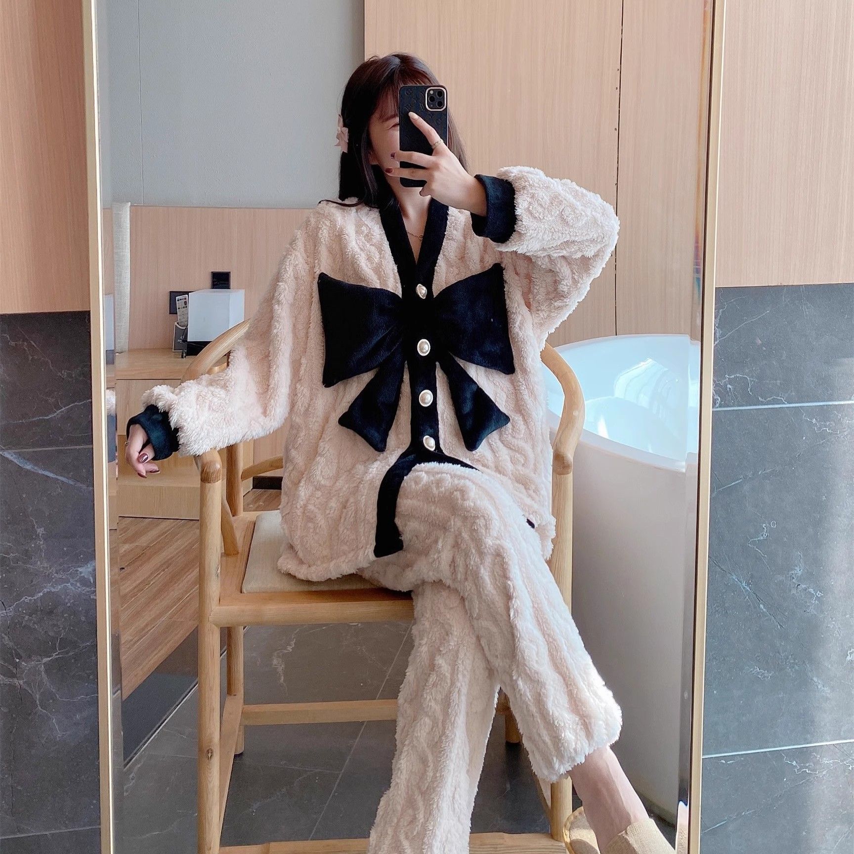 珊瑚絨冬季睡衣女宿舍學生可愛法蘭絨加厚保暖套裝家居服外穿ins