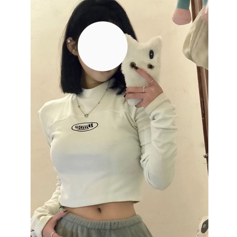 美拉德甜辣白色長袖t恤春秋打底衫純欲辣妹內搭修身顯瘦短款上衣