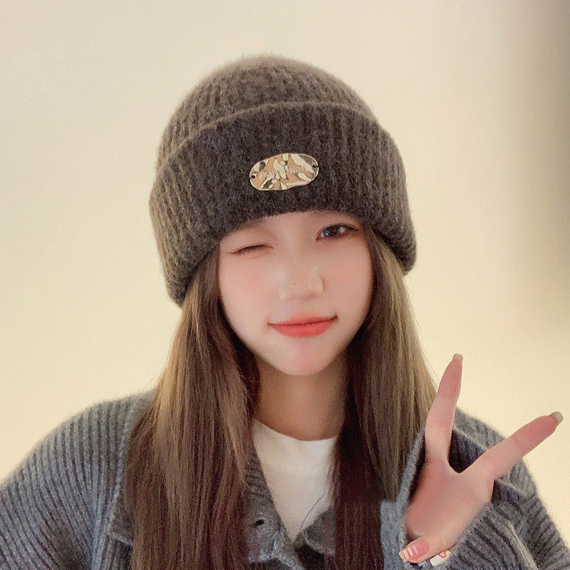 Hats for women in winter, loose, large head circumference, thickened, warm and ear-protecting, showing face, small and versatile, couple knitted wool cold hats for men