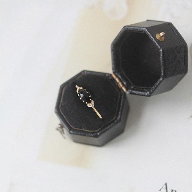 Vintage Silver Devil's Eye Ring For Women Geometric Black Onyx_voghion.com