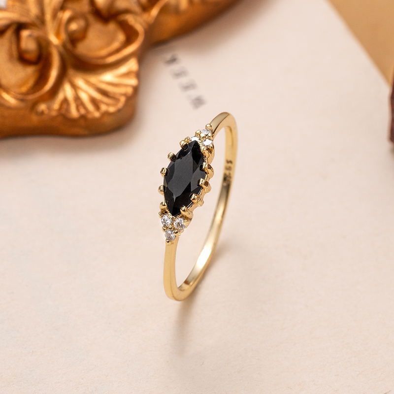 Vintage Silver Devil's Eye Ring For Women Geometric Black Onyx_voghion.com