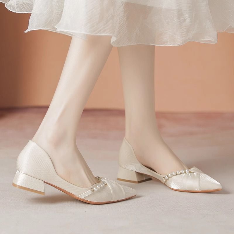 French niche design pointed-toe high-heeled shoes that can be worn daily as bridesmaids and brides wedding shoes single shoes for women with stiletto heels and kitten heels