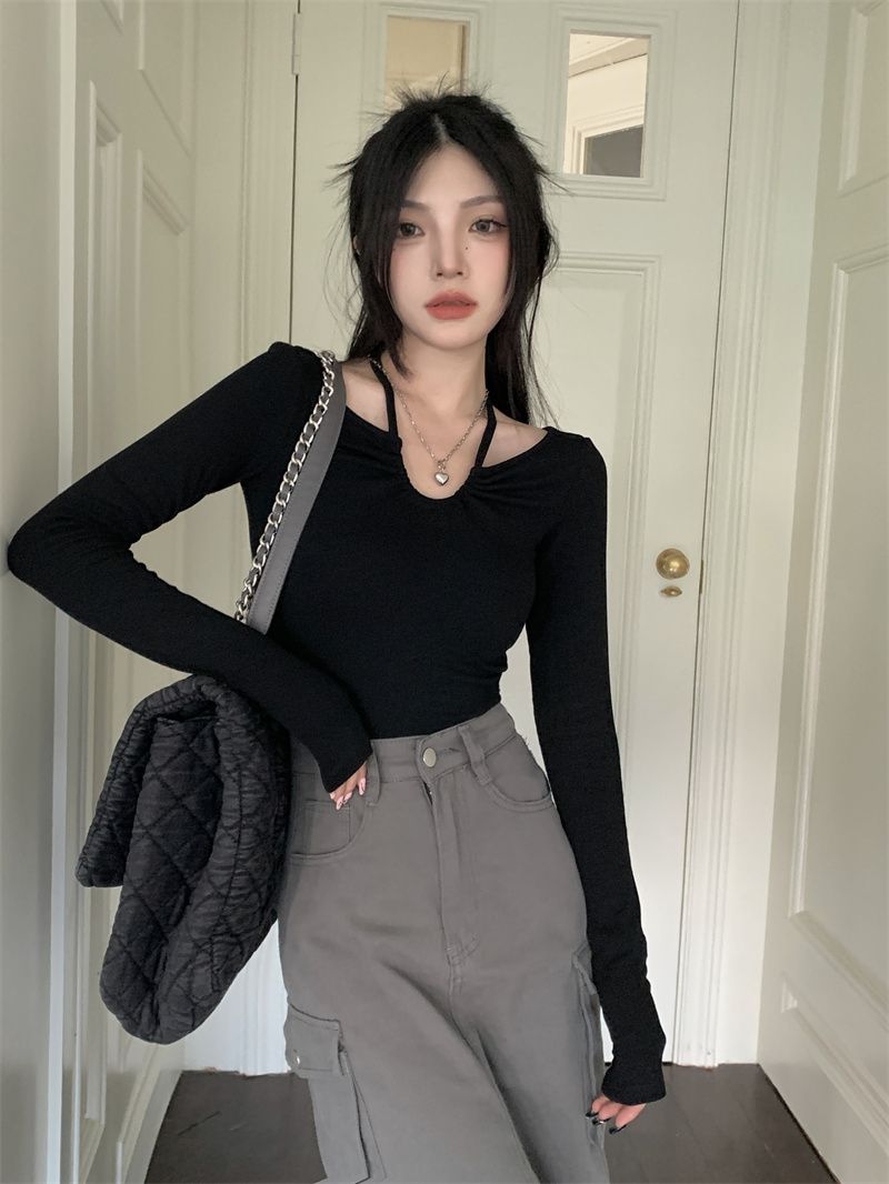 黑色掛脖辣妹風長袖打底衫t恤女2023秋冬新款修身設計感小眾上衣